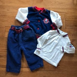 ☘️ $4 Bundled Carters 3 piece outfit.Great shape